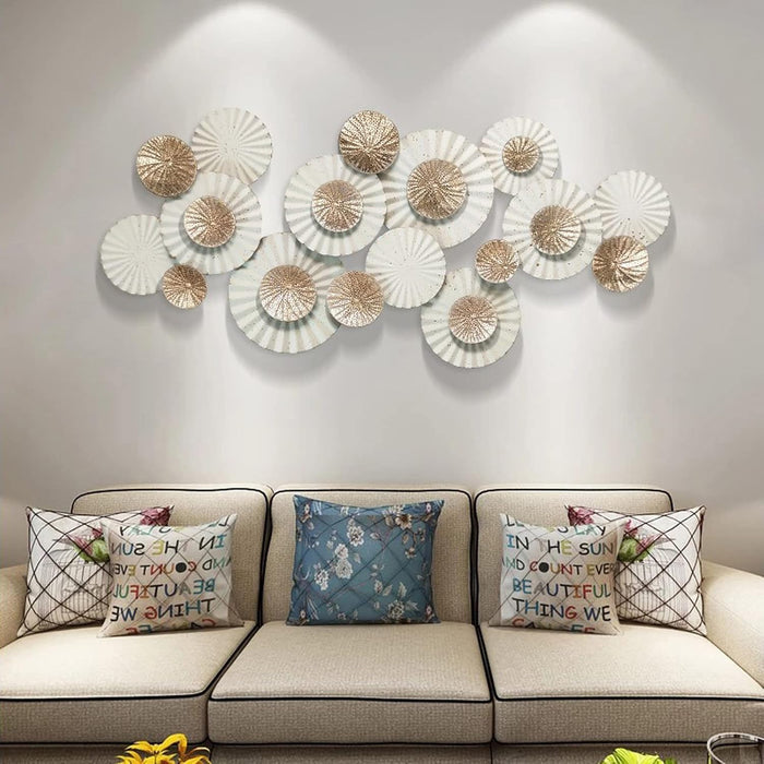 White and Gold Wall Decoration for Housewarming