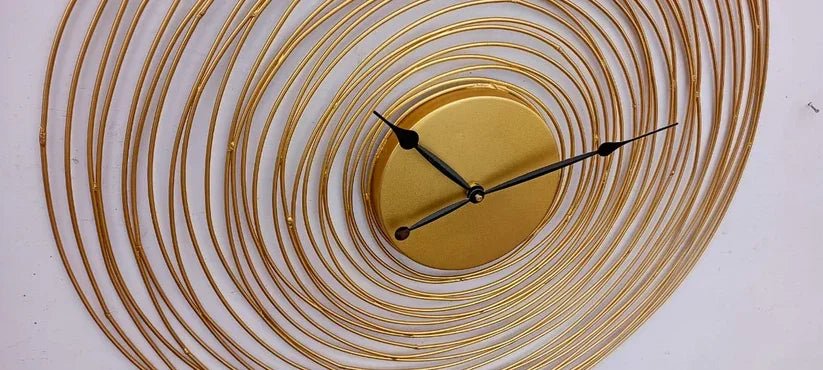Wire Net Golden Round Wall Clock - All India Decor