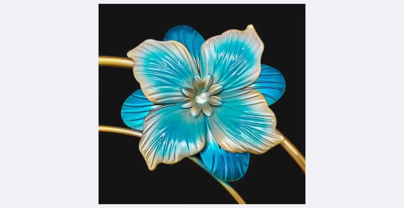 dual design peacock wall clock finish