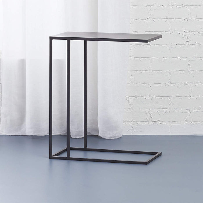 BLACK METAL C SIDE TABLE