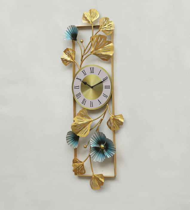 Metal Frame Wall Art With Clock