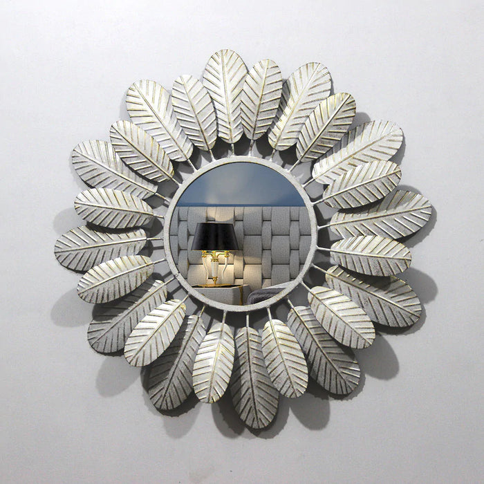 Round Mirror Wall Decor in White